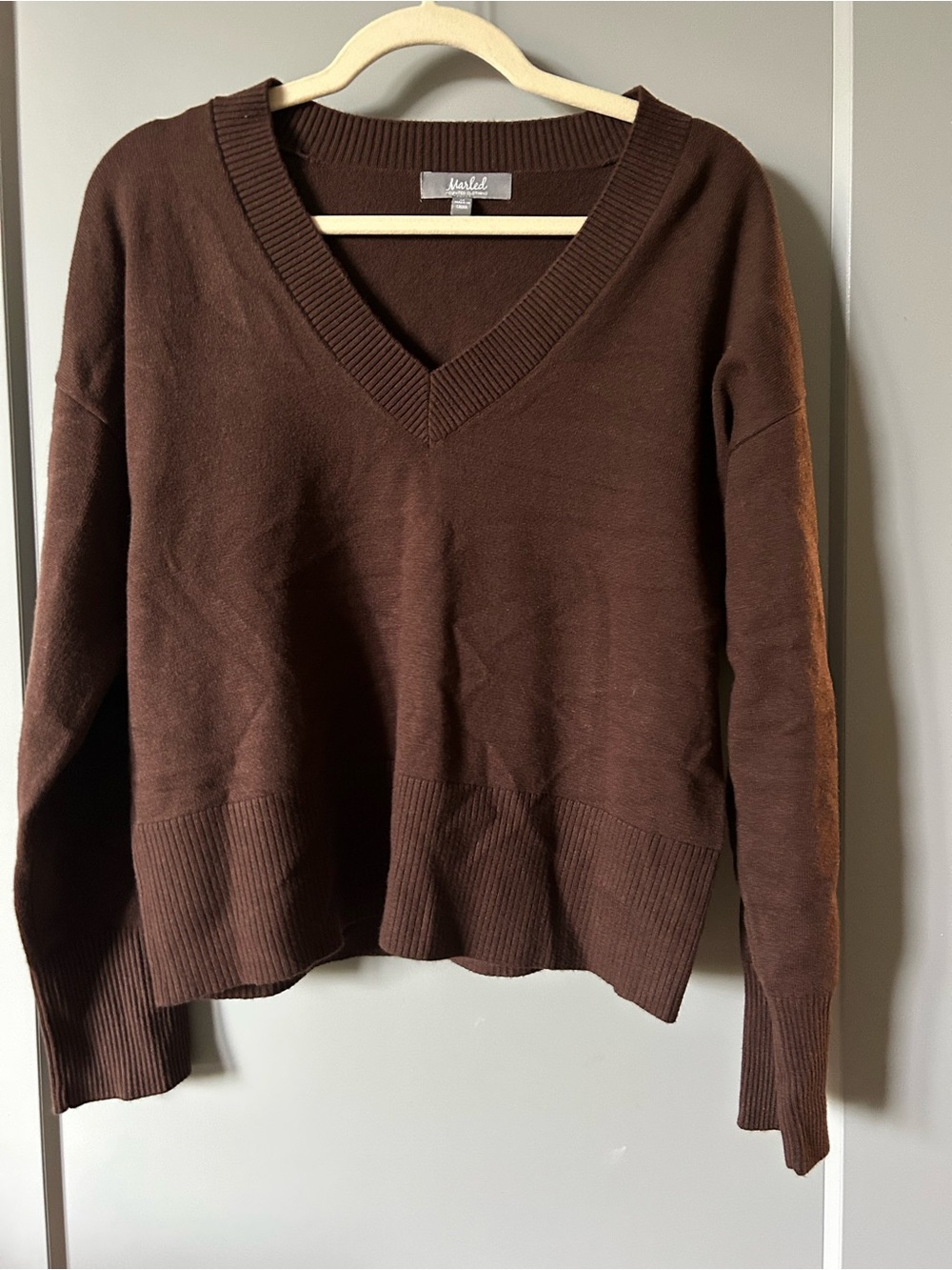 Marled Women's V-Neck Brown Pullover Sweater
